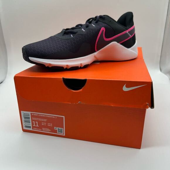 Nike Shoes Womens 11 Black Hyper Pink Cave Purple Legend Essential 2 Shoes NEW - Picture 10 of 12